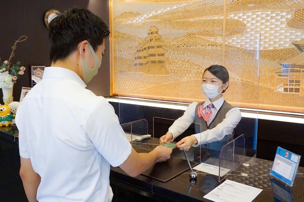 Hotel Route-inn Imaike Ekimae 3*